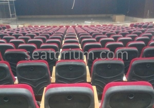 Lebanon Auditorium Chairs Installation - Seatorium™'s Auditorium